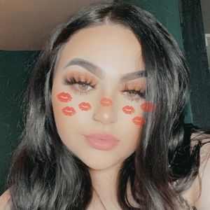 Meet your Posher, Hailey